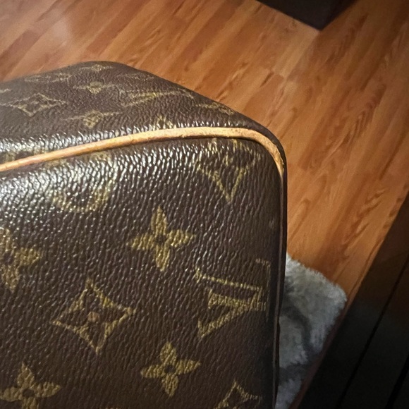 Louis Vuitton Speedy 30 - Picture 12 of 14